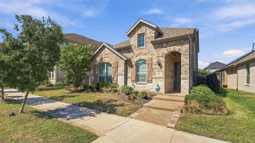4620 Copper Mountain Trail, Arlington
