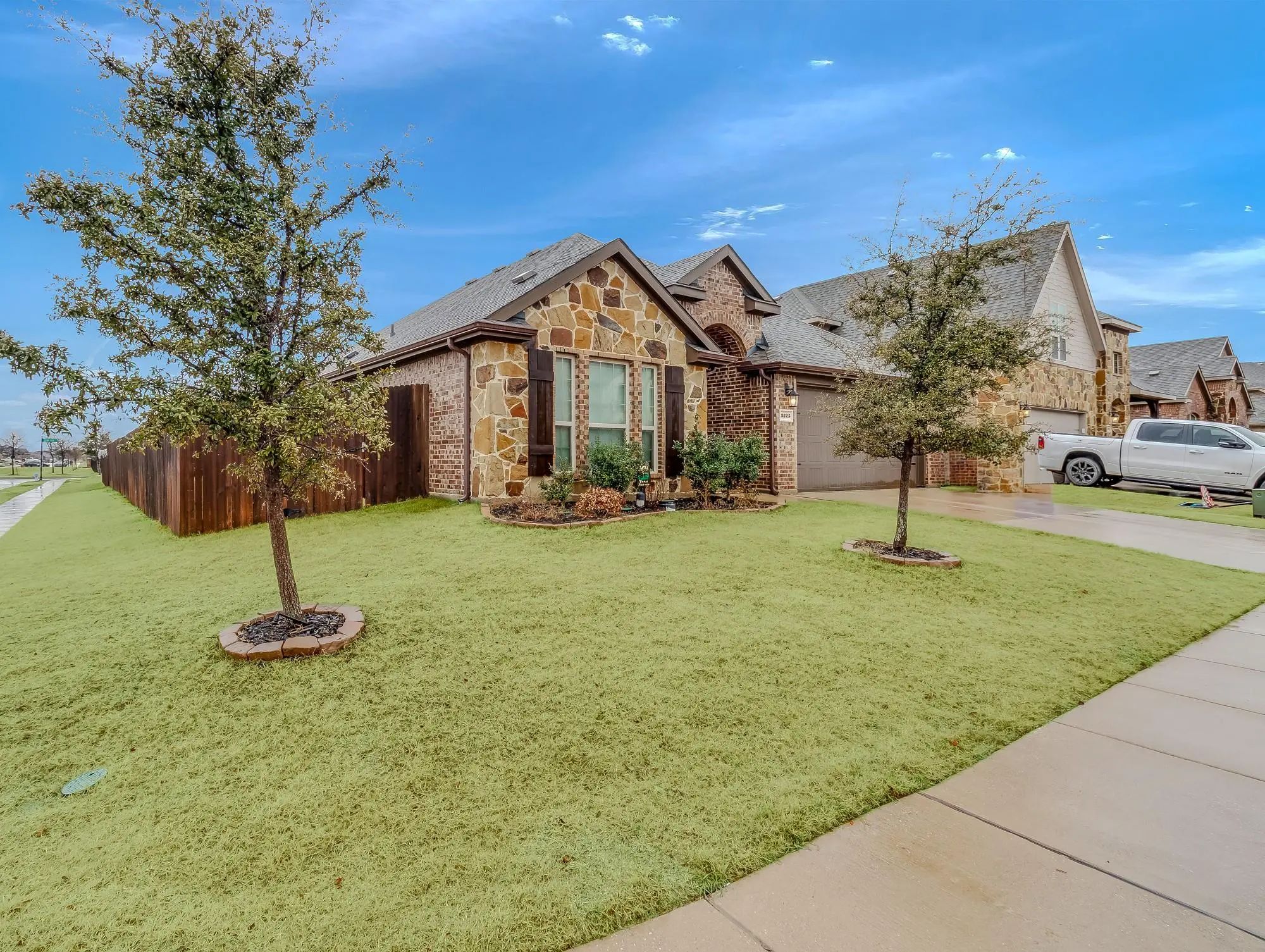 Photo of Listing #21405724