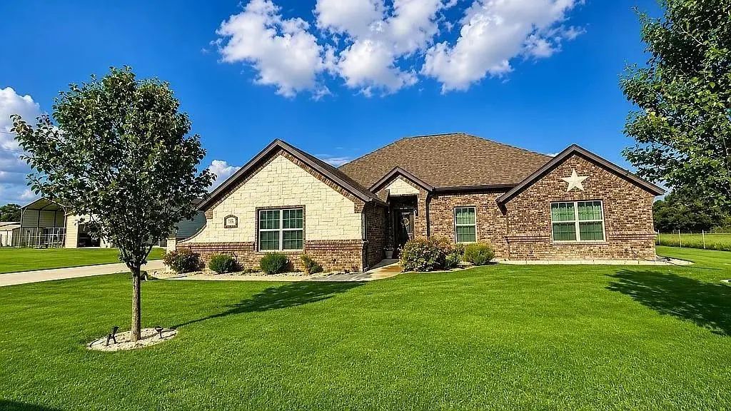 8850 Old Agnes Road, Poolville