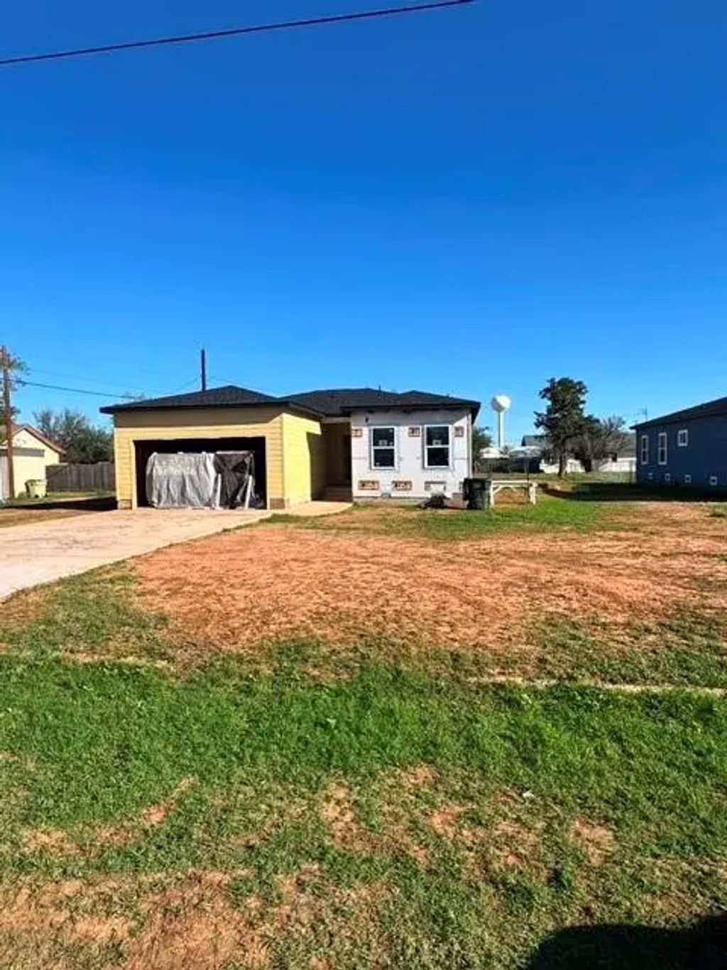 902 3rd, Merkel