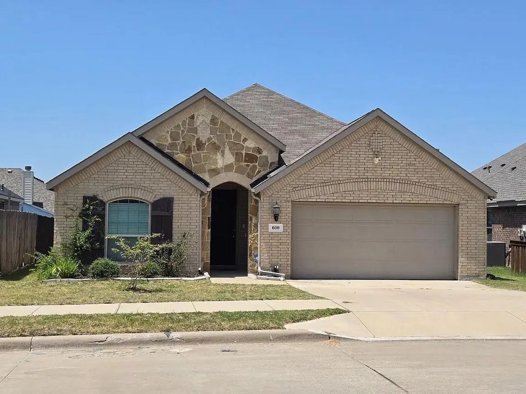 600 Windy Knoll Road, Fort Worth