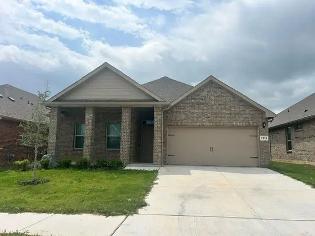 1211 Rockwater Drive, Decatur