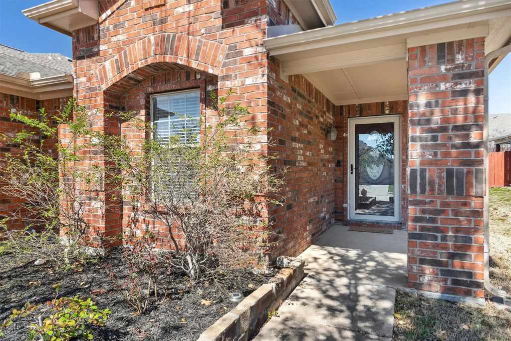 2685 Calmwater Drive, Little Elm