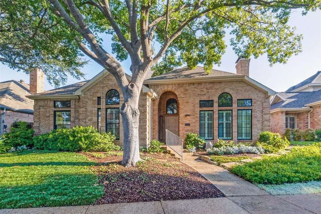 7338 Lane Park Drive, Dallas