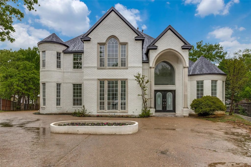 6315 Millwood Court, Arlington
