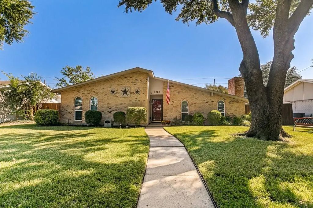 3320 Garner Lane, Plano