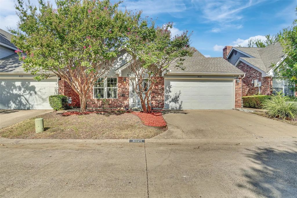 3021 Waterfront Circle, Garland