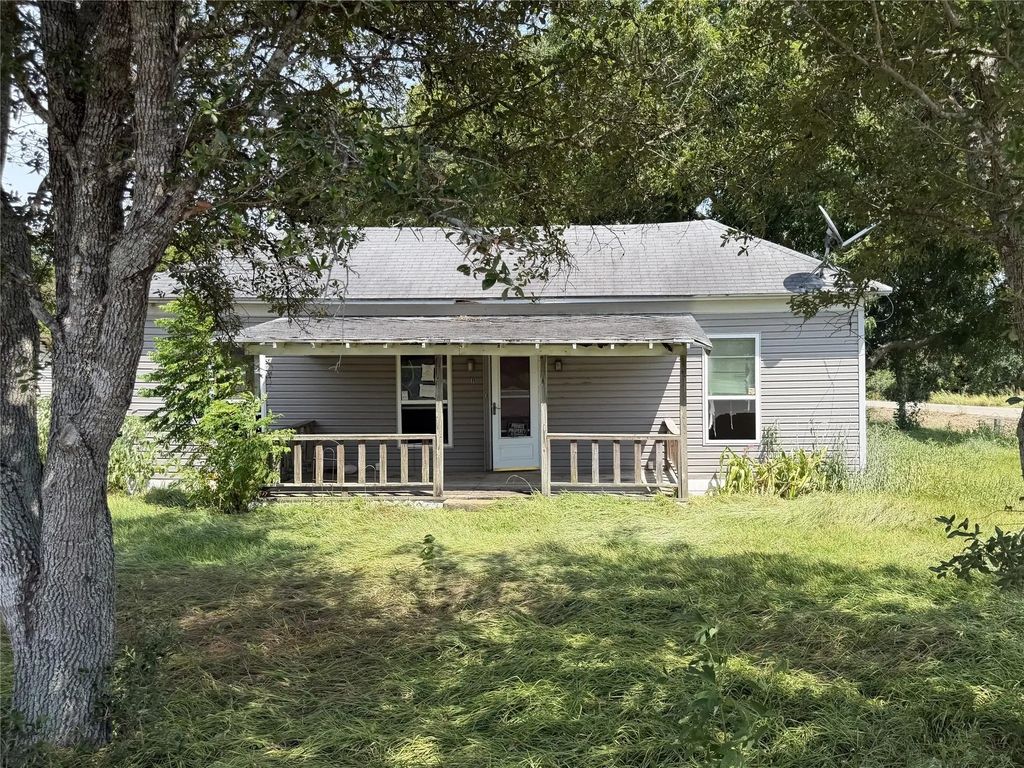 11 Laguna, La Ward