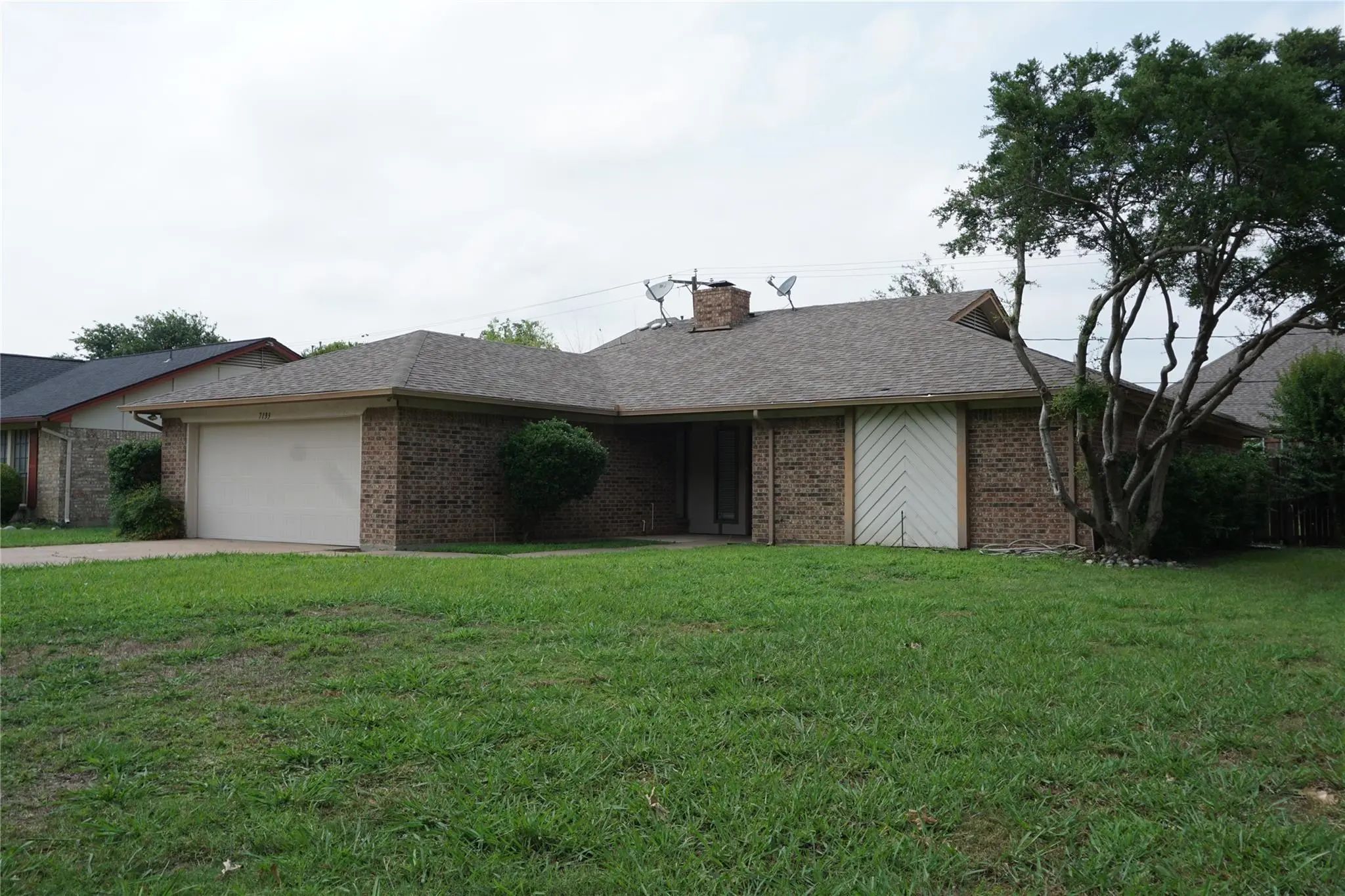 Photo of Listing #21406426