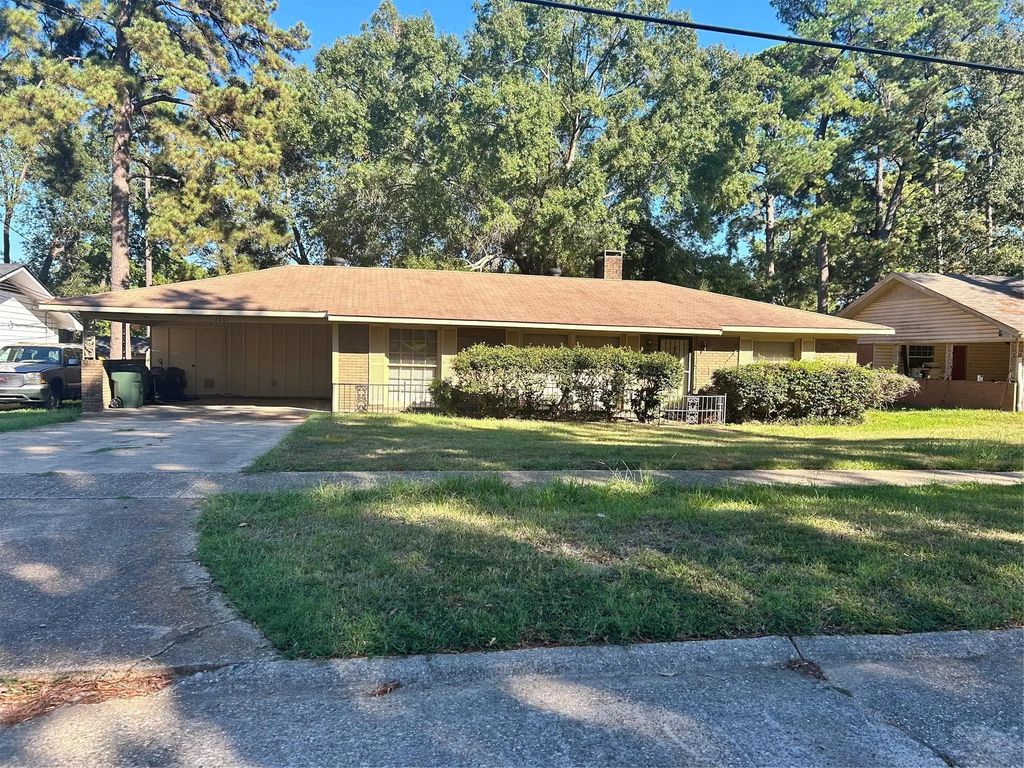 2701 Ridge Lake Drive, Shreveport