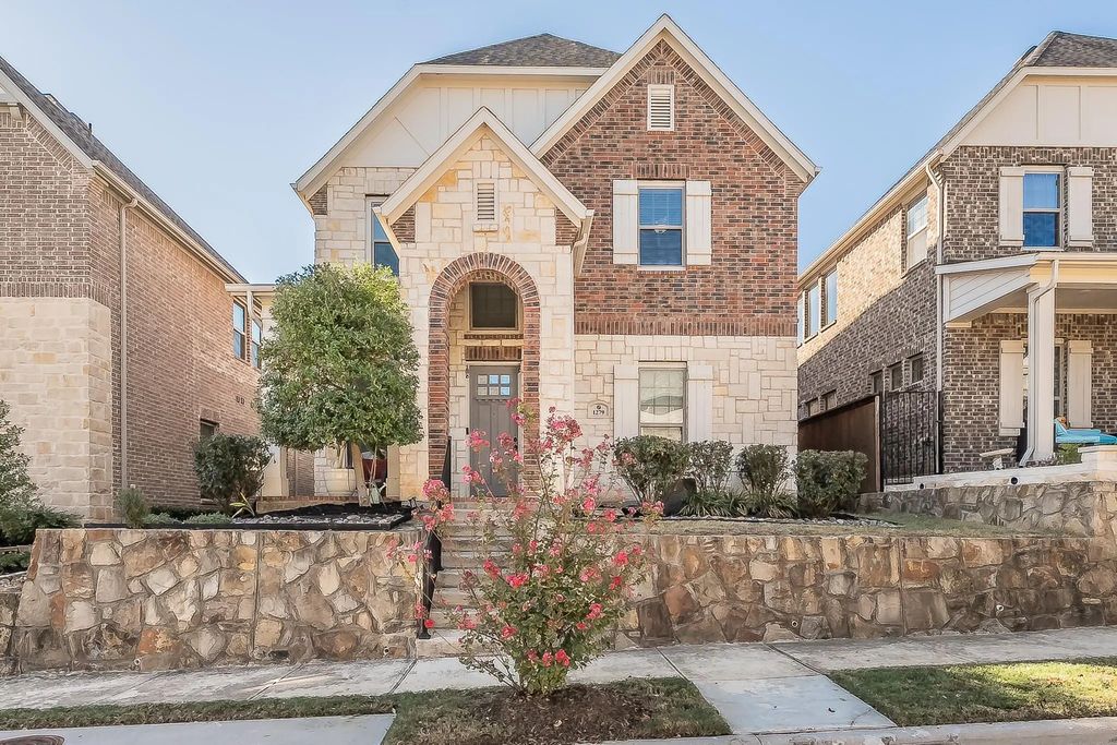 1279 Ocean Breeze Drive, Flower Mound