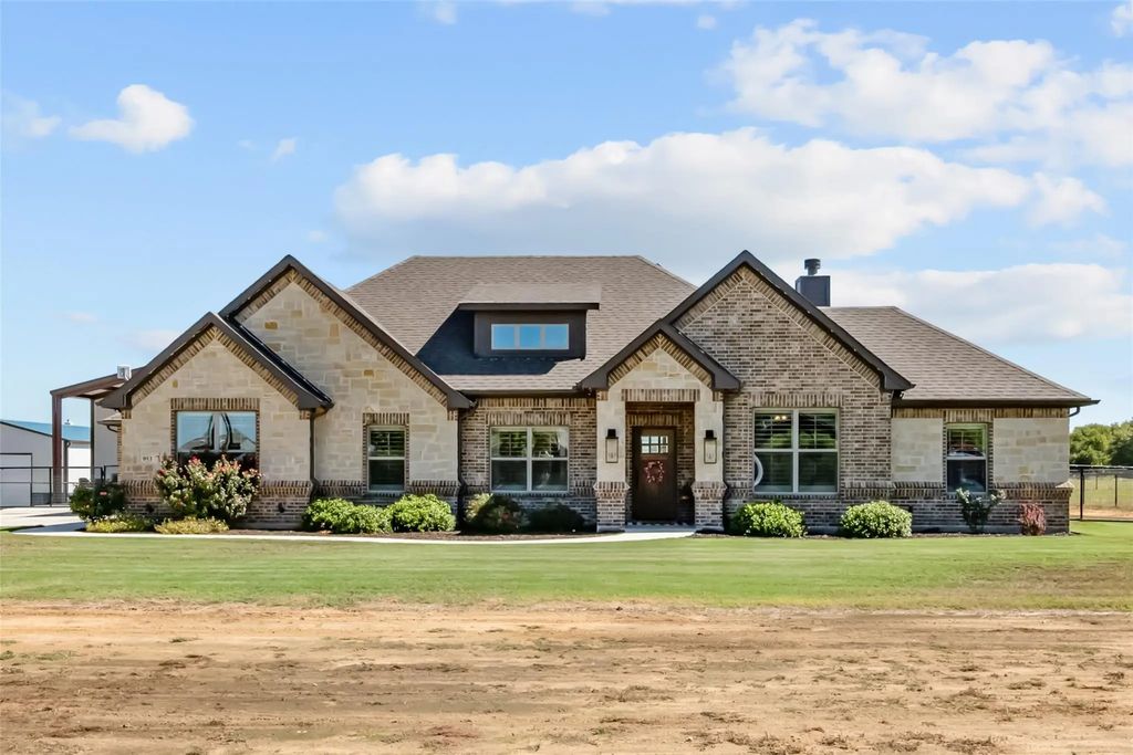 953 County Road 4764, Boyd