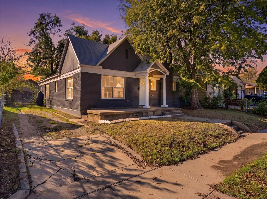 3712 College Avenue, Fort Worth