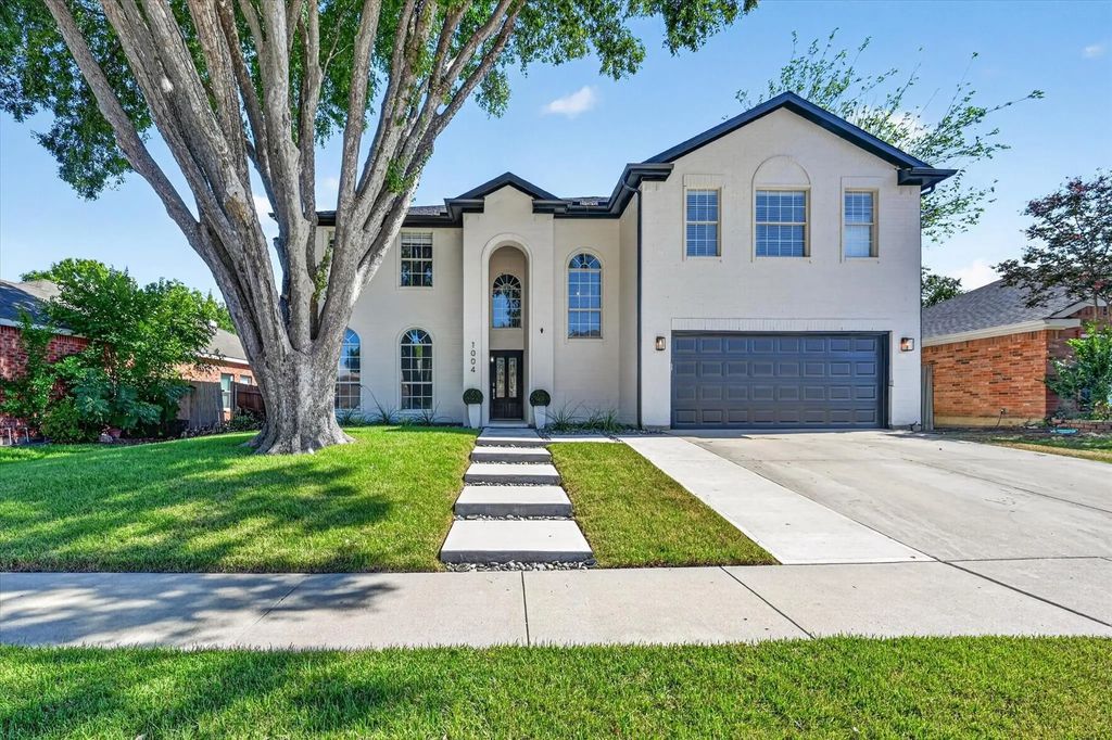 1004 Bonanza Drive, Arlington
