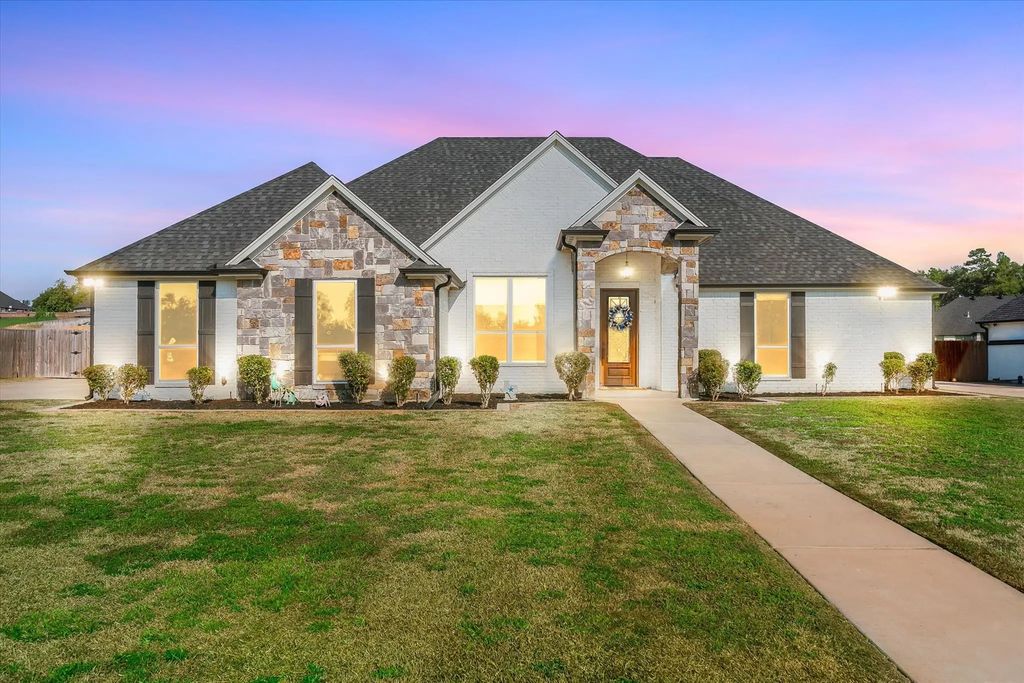 14312 County Road 192, Tyler
