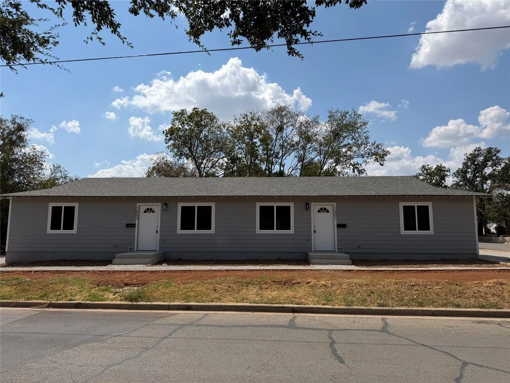 1503 Vine Street, Brownwood