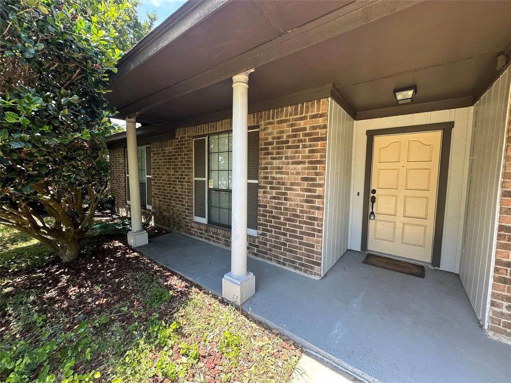 4045 Cavalry Drive, Plano