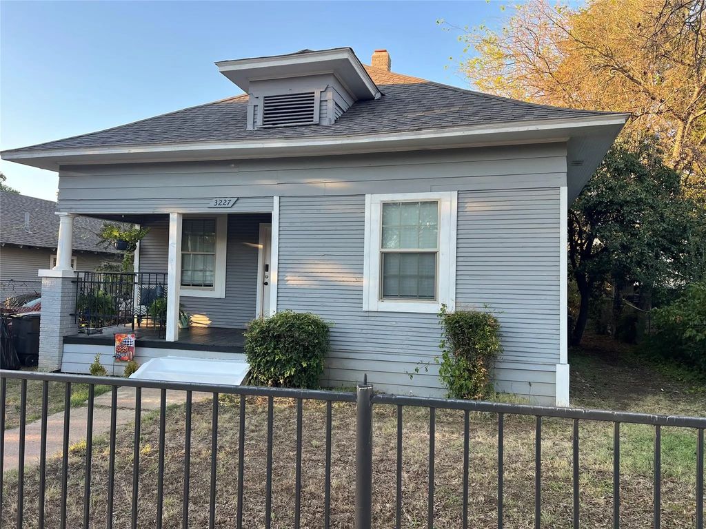3227 Avenue I, Fort Worth