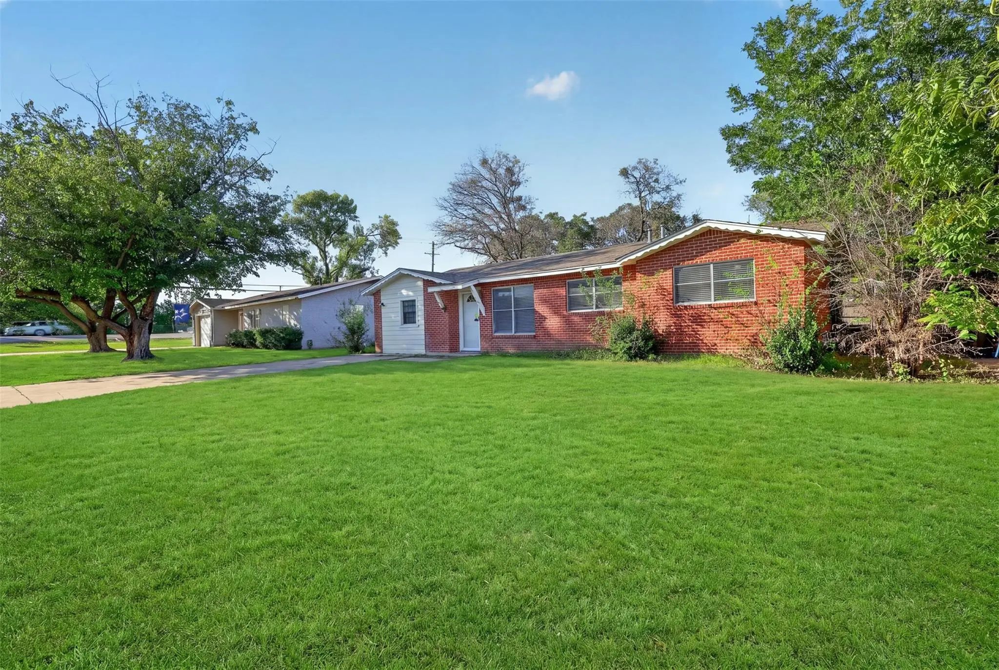 Photo of Listing #21407011