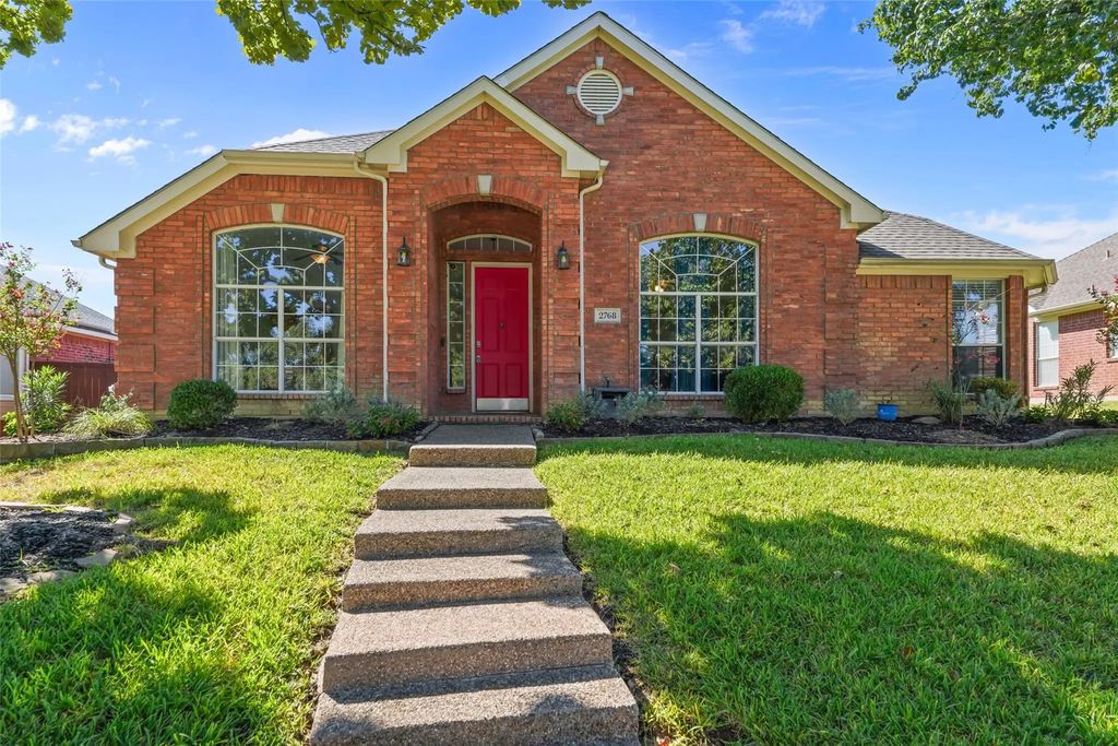 2768 Club Ridge Drive, Lewisville