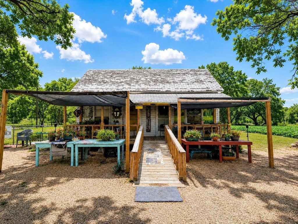 701 Hwy 45 Highway, Richland Springs