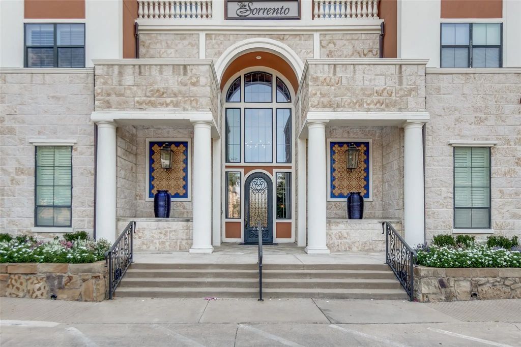 8616 Turtle Creek Boulevard 214, Dallas