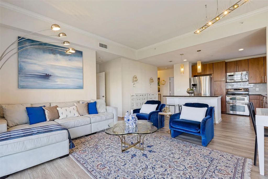 3225 Turtle Creek Boulevard 548, Dallas