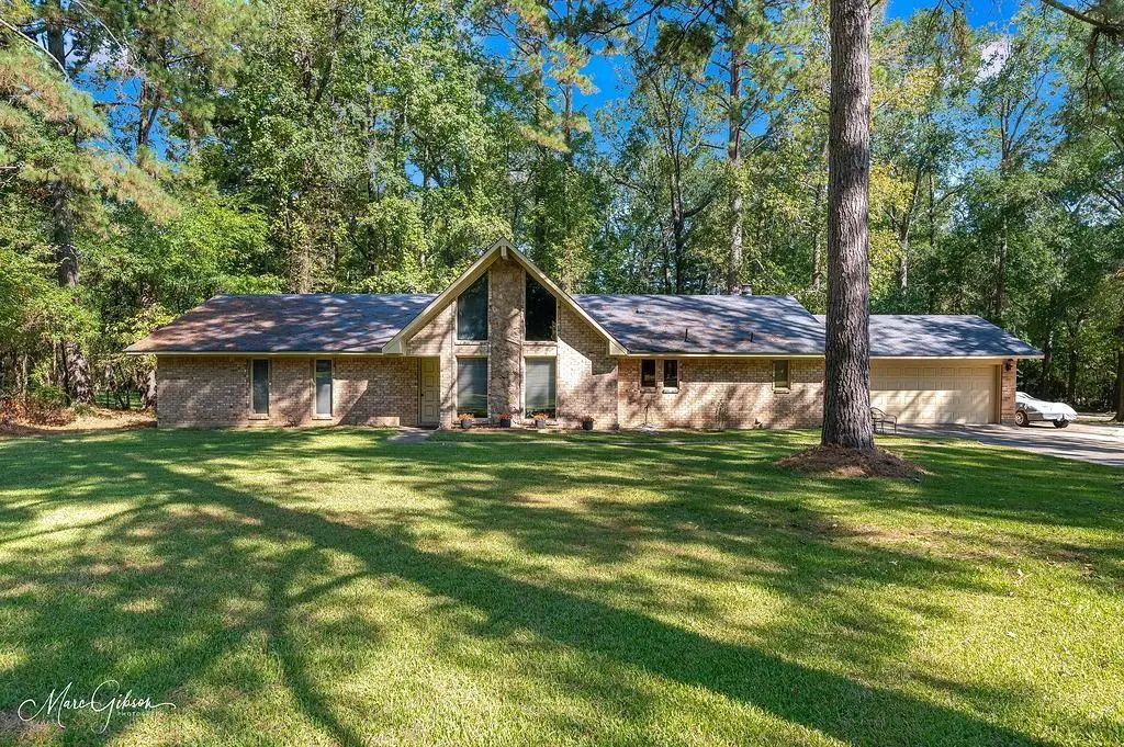 8326 Kelly Lane, Greenwood