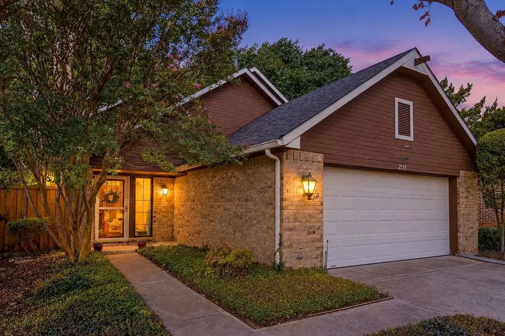 2535 Lake Bend Terrace, Carrollton