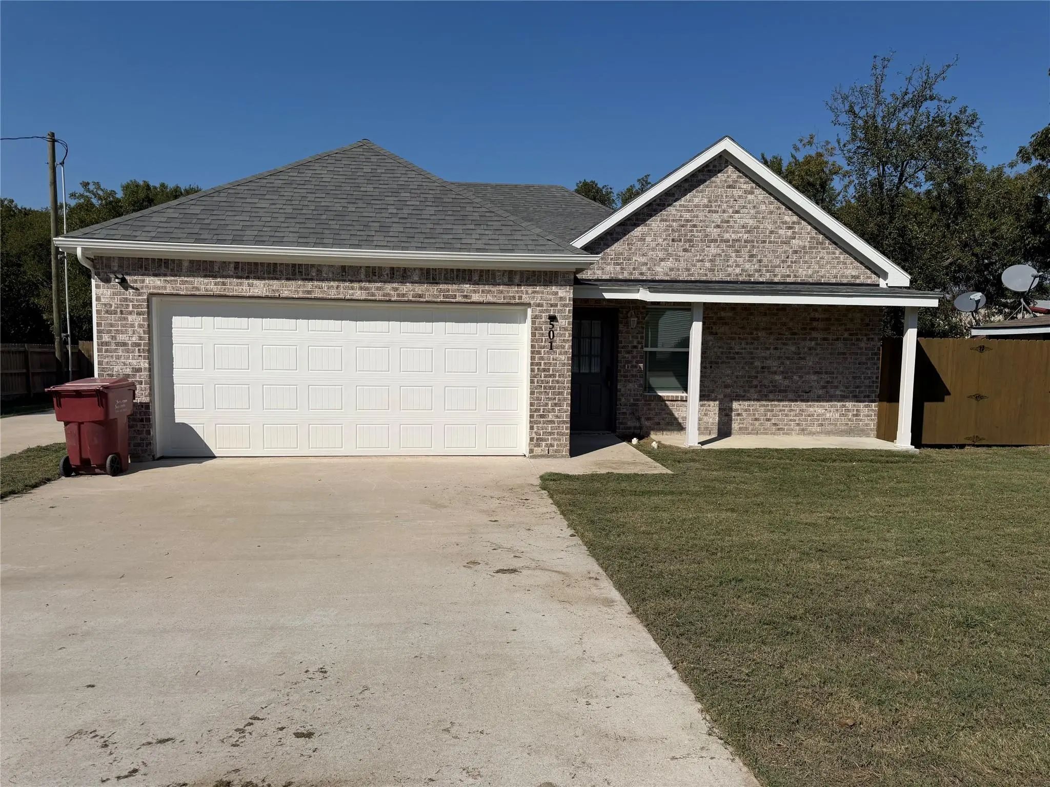 Photo of Listing #21407697