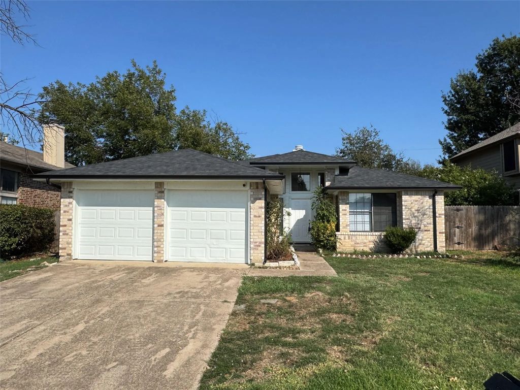 6511 Devine Drive, Arlington