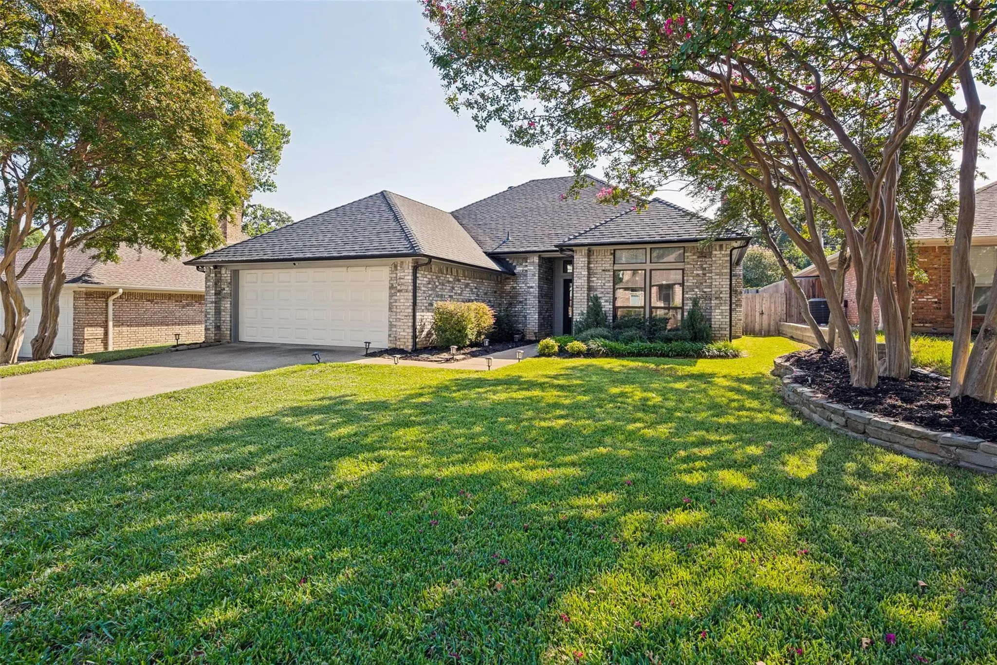 Photo of Listing #21407814
