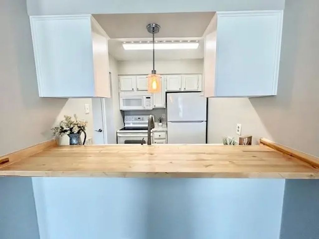 7621 Mccallum Boulevard 309, Dallas