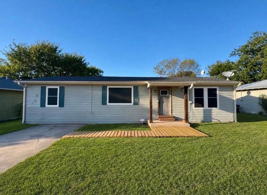 2611 Horne Circle, Caddo Mills