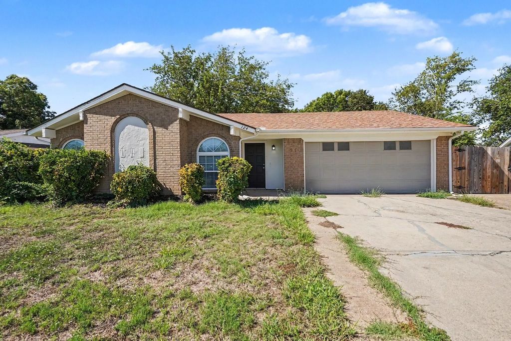 124 Sioux Street, Keller