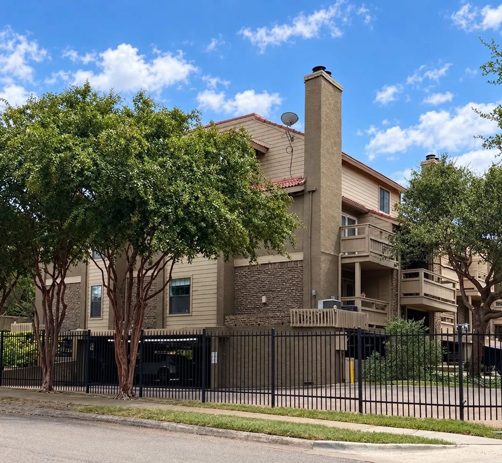 5200 Martel Avenue 6g, Dallas