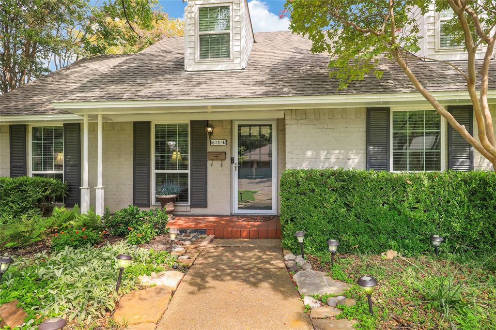 614 Winchester Drive, Richardson
