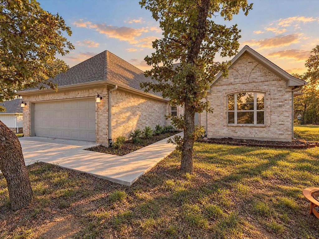 196 Bridwell Lane, Runaway Bay