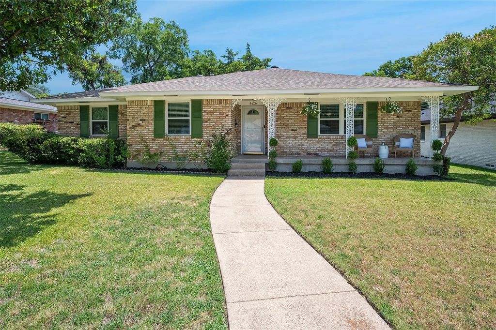 8426 Baumgarten Drive, Dallas