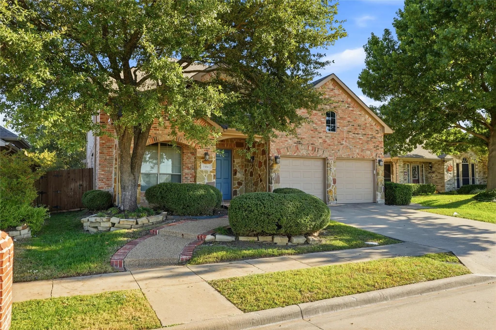 Photo of Listing #21408990