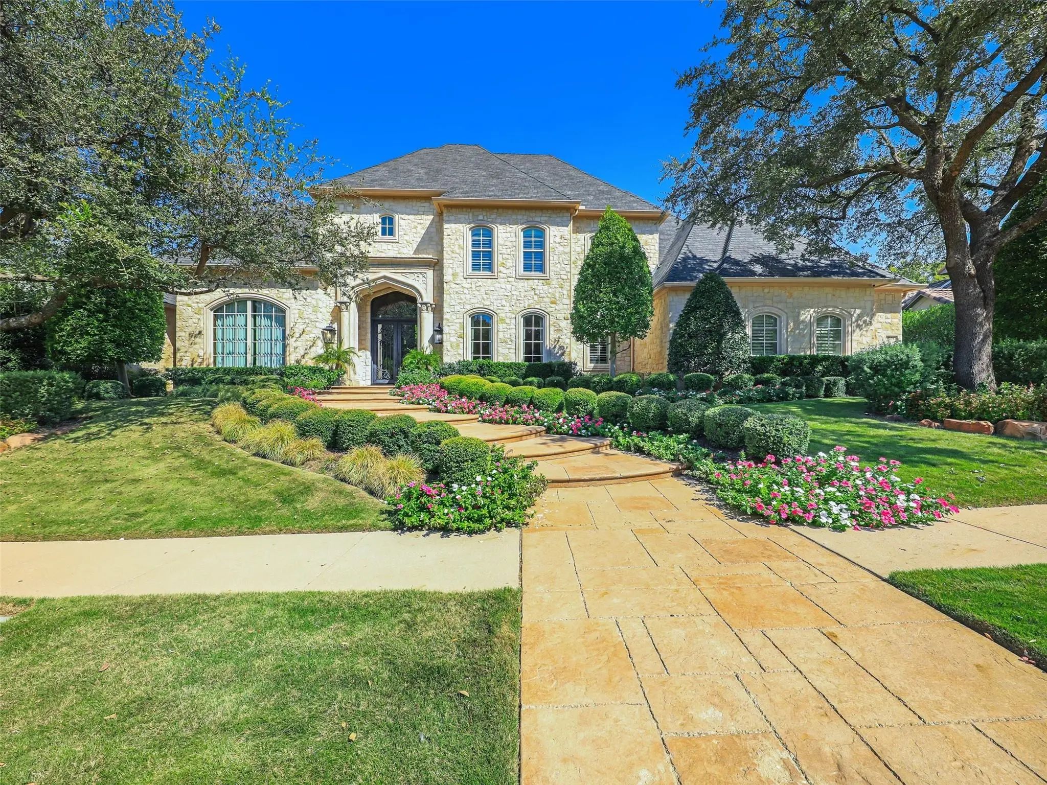 Photo of Listing #21409087