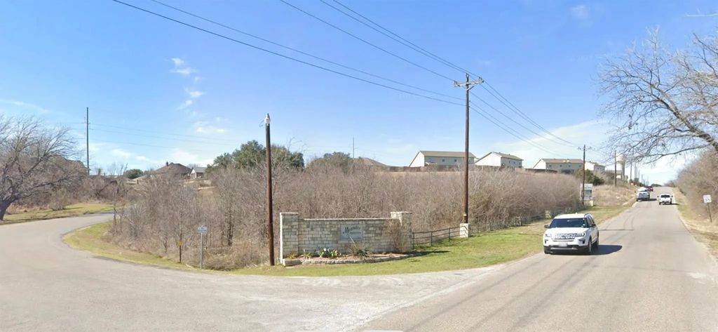 1000 Meander Road, Granbury