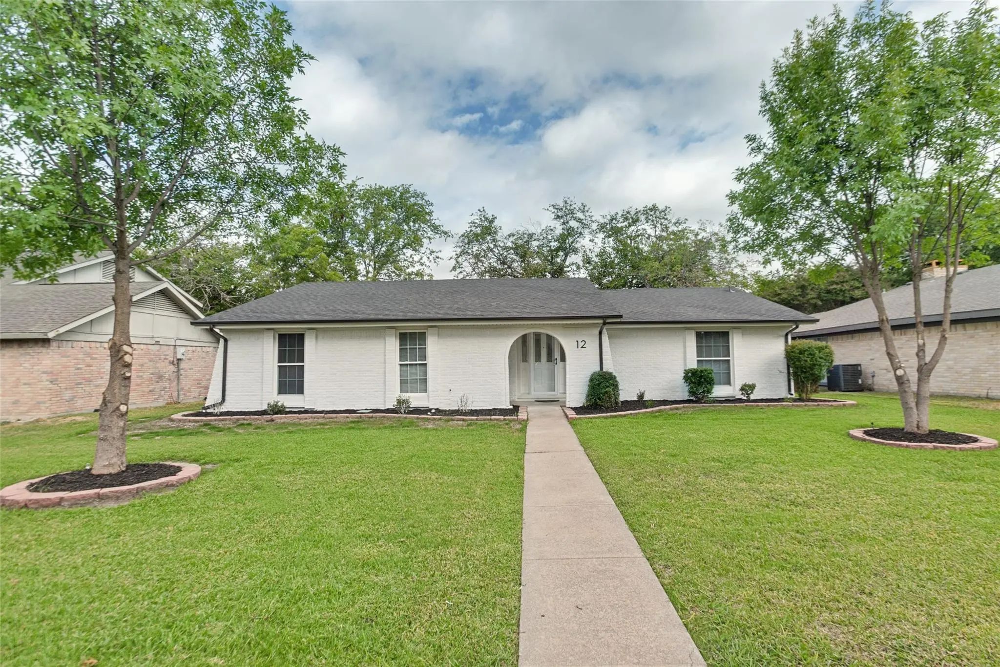 Photo of Listing #21409360