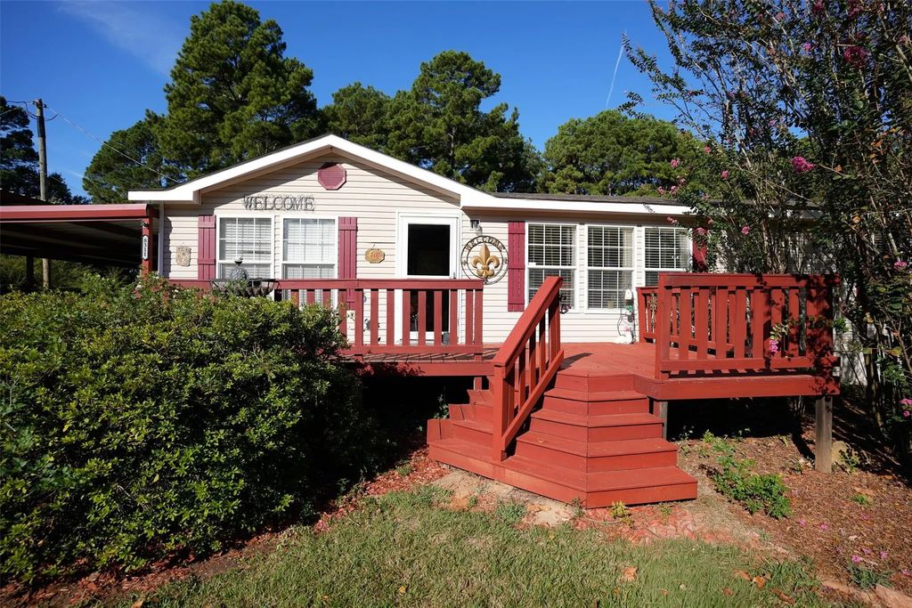 8311 Sophie Lane, Greenwood