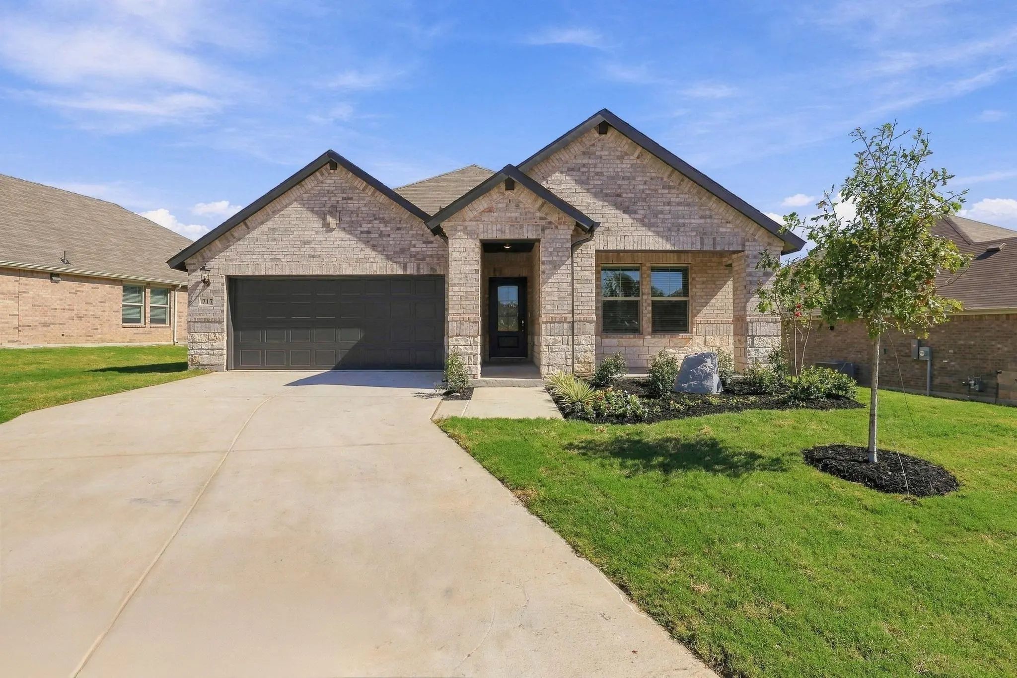 Photo of Listing #21409772