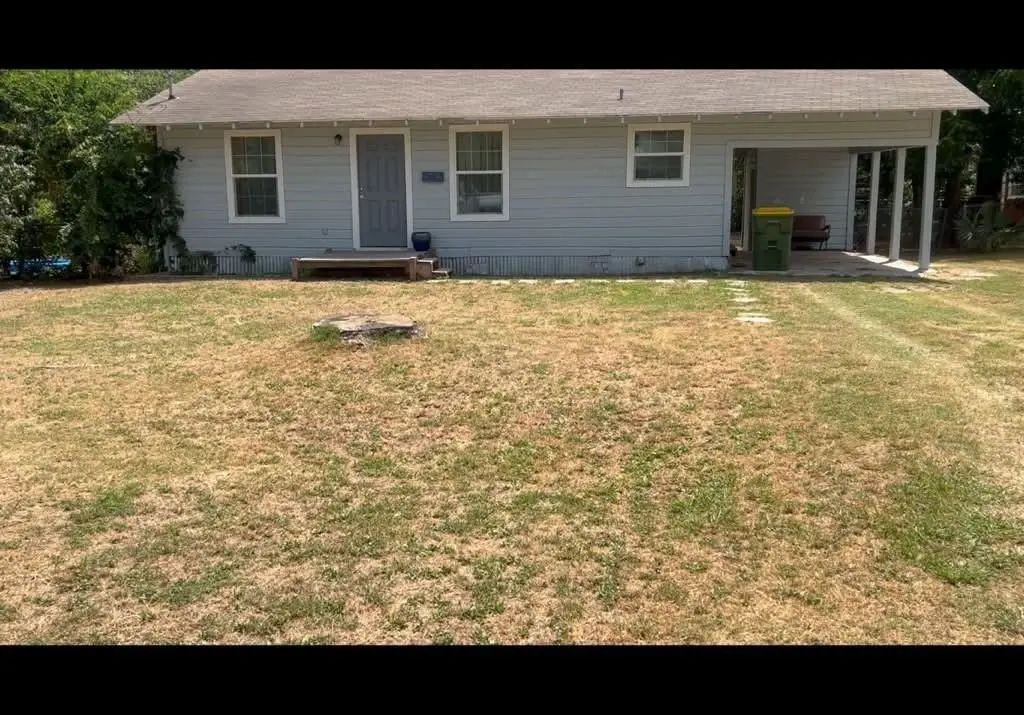 471 W Navasota, Groesbeck