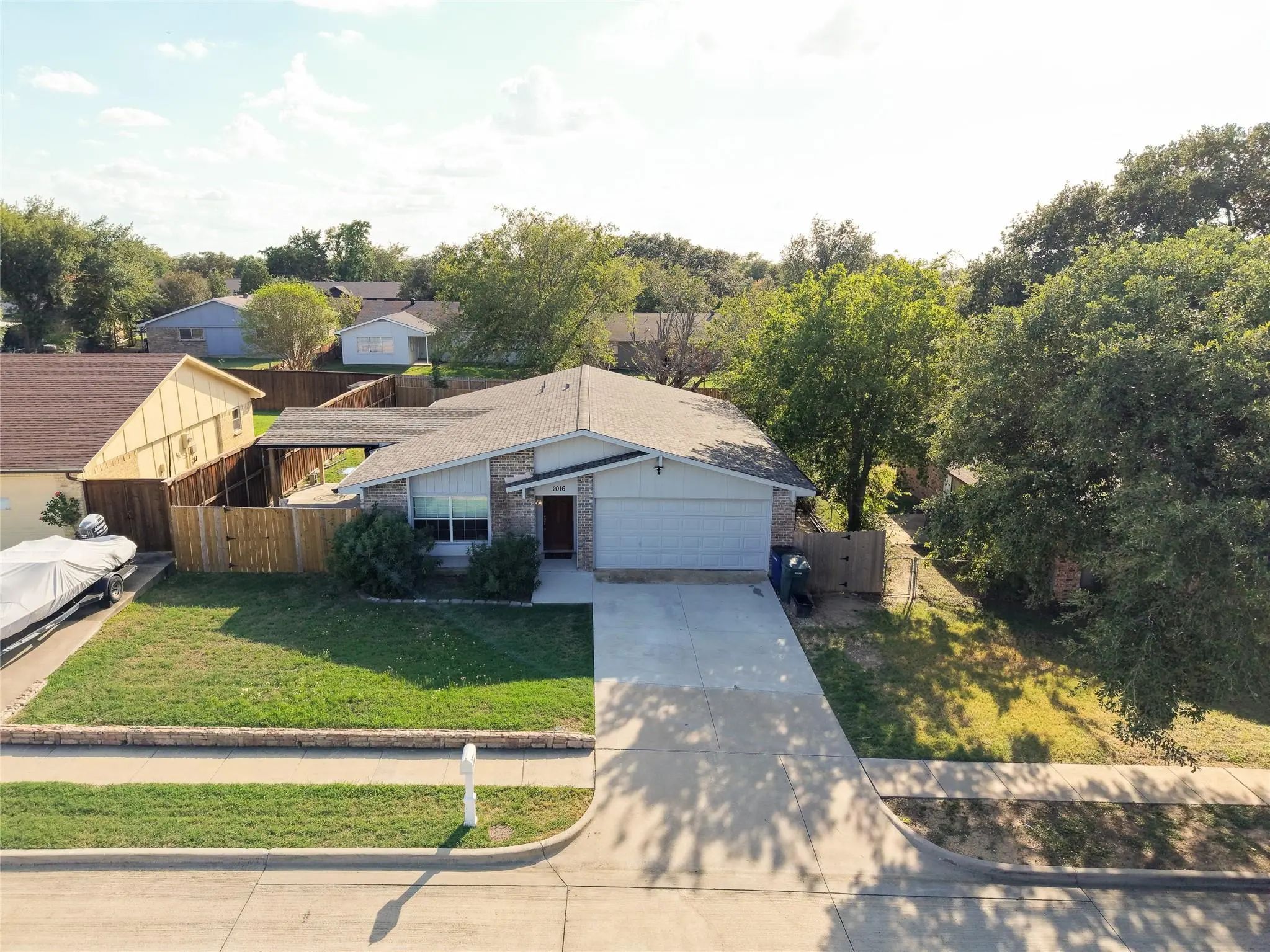 Photo of Listing #21409898