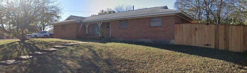 213 Sheridan Road, Fort Worth