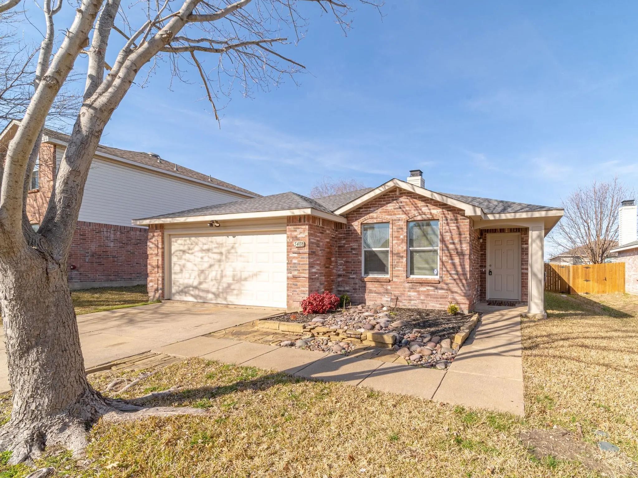 Photo of Listing #21410268