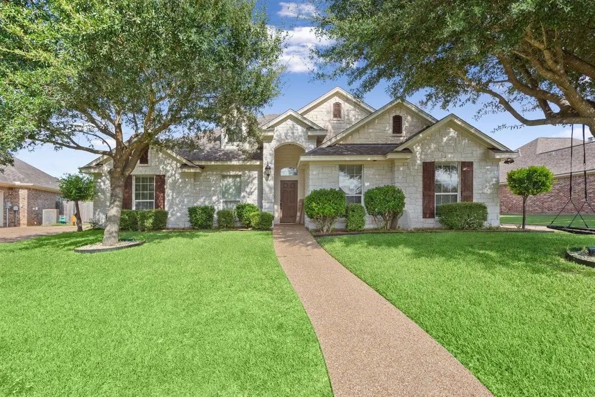 Photo of Listing #21410650
